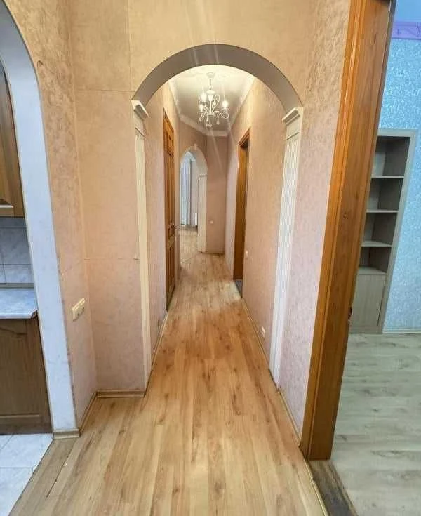 Продаж 4-кімнатної квартири в Центрі Одеси, 68 м², пров. Щеп