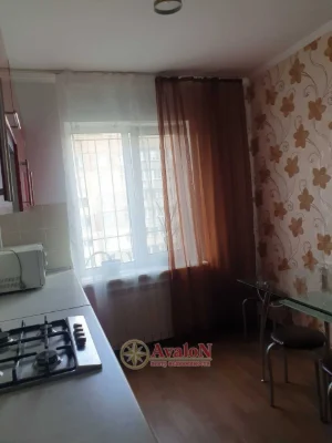 Двухкомнатная квартира на Сахарова!