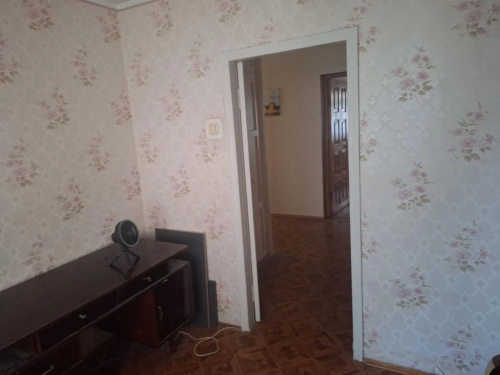 Продад 4 кімнатноі квартири вул. Левітана