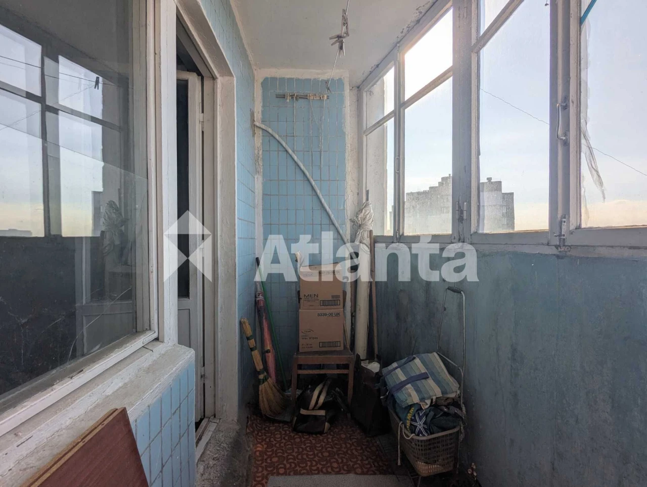 2-кімнатна квартира 51.1 м² . Бувалкіна. Житловий Стан.