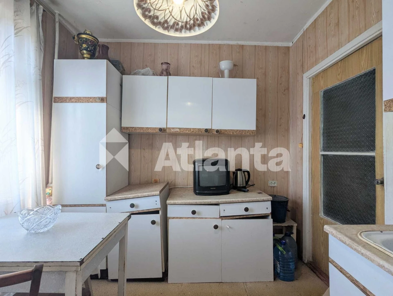 2-кімнатна квартира 51.1 м² . Бувалкіна. Житловий Стан.