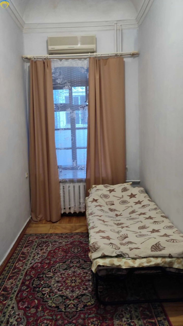 2х кімнатна квартира в Успенському провулку
