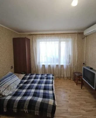 Продам 1-кімнатну квартиру, Черемушки  вул. Кропивницького /