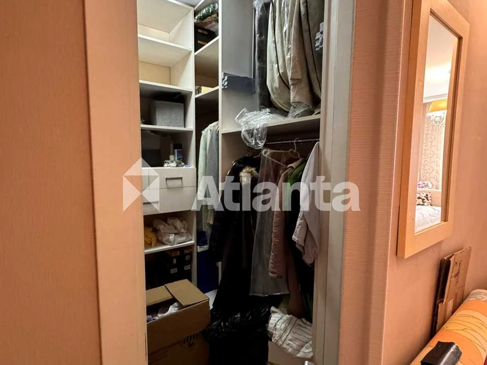 Квартира. Одеса, Добровольців вул.