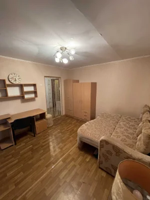 Продам 1-ком. квартиру по ул. Люстдорфская дор./Левитана Таи