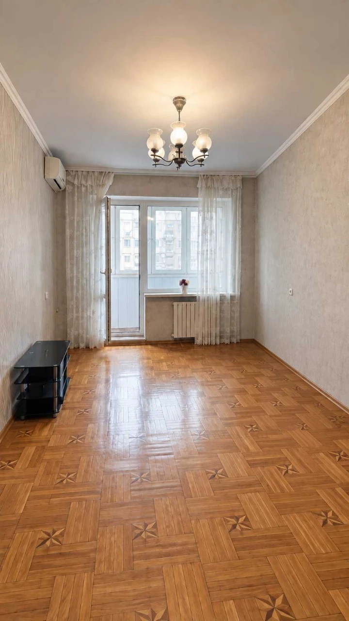 ПРОДАМ  2 комнатную квартиру на Таирова / Люстдорфская дорог