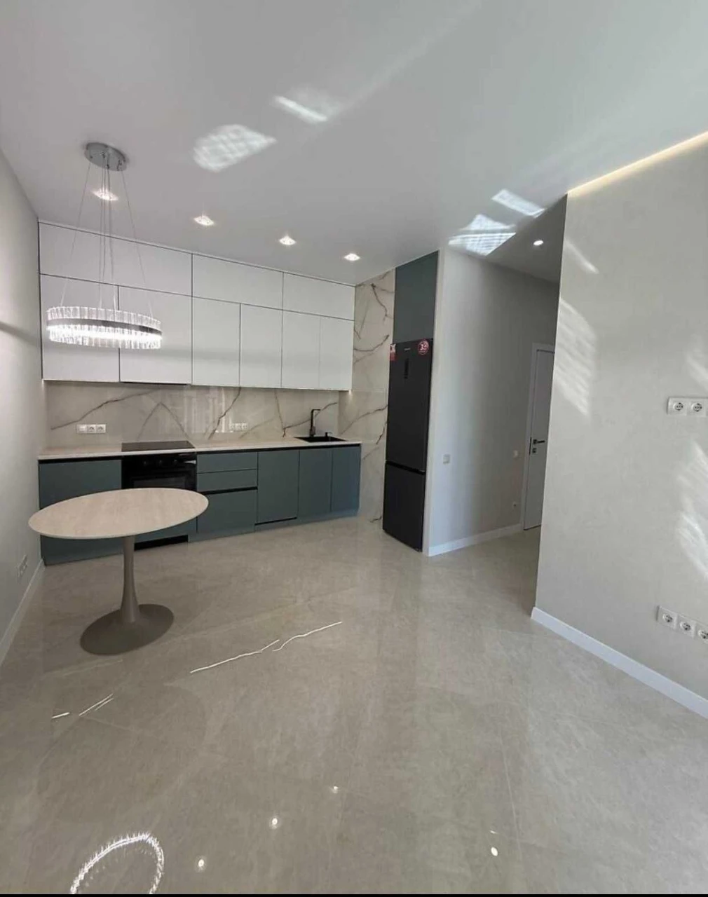 Продаж 1-кімнатної квартири в ЖК Kadorr City, 68 Перлина, ву