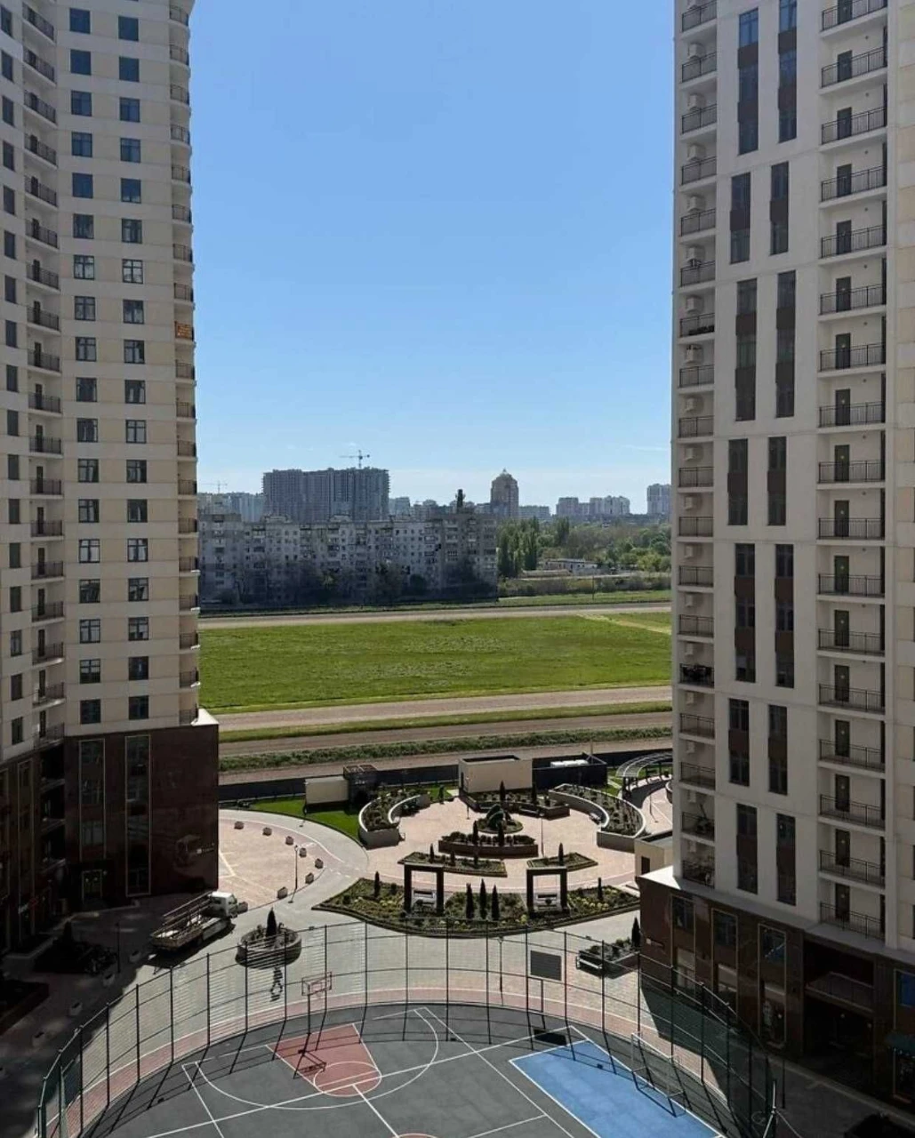Продаж 1-кімнатної квартири в ЖК Kadorr City, 68 Перлина, ву