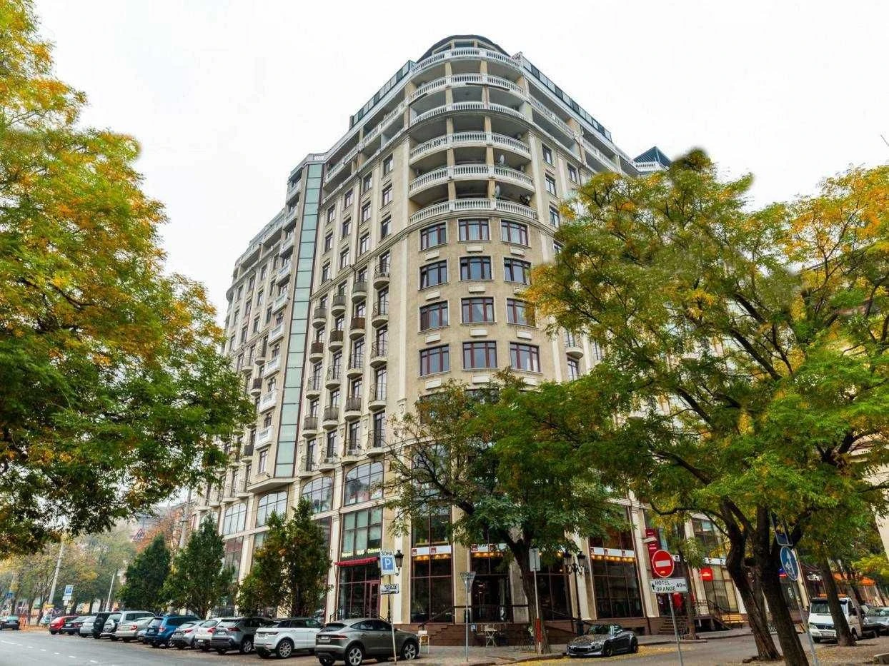 Продажа 2-к квартиры 91 м² от строителей в самом центре Одес