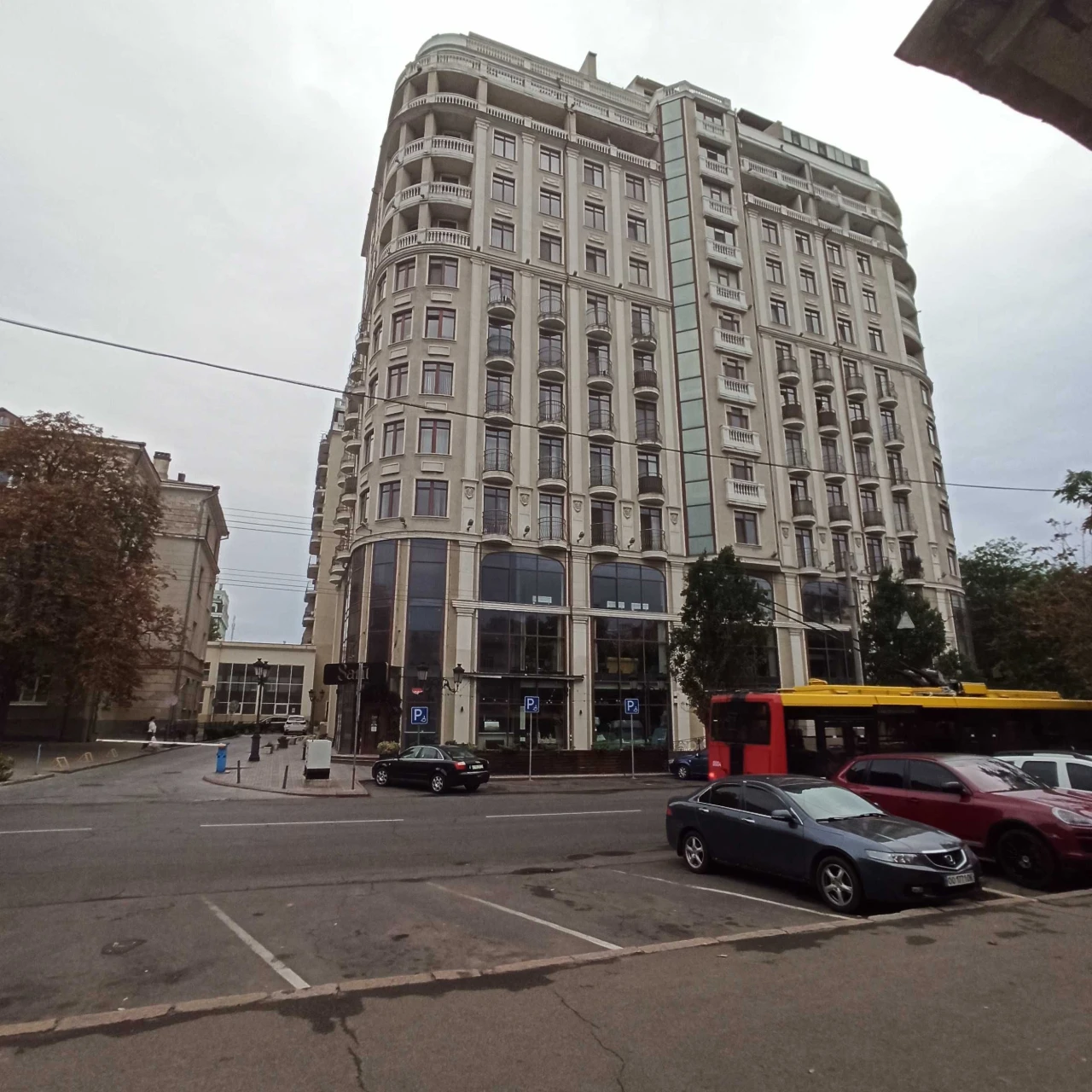 Продажа 2-к квартиры 91 м² от строителей в самом центре Одес