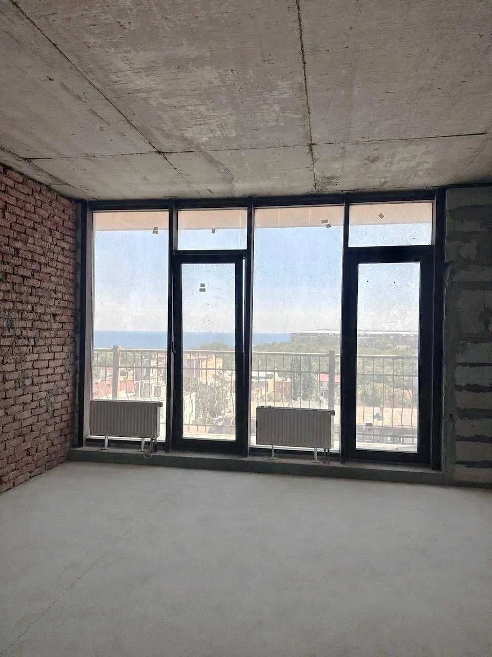 Продажа 2-к квартиры 91 м² от строителей в самом центре Одес