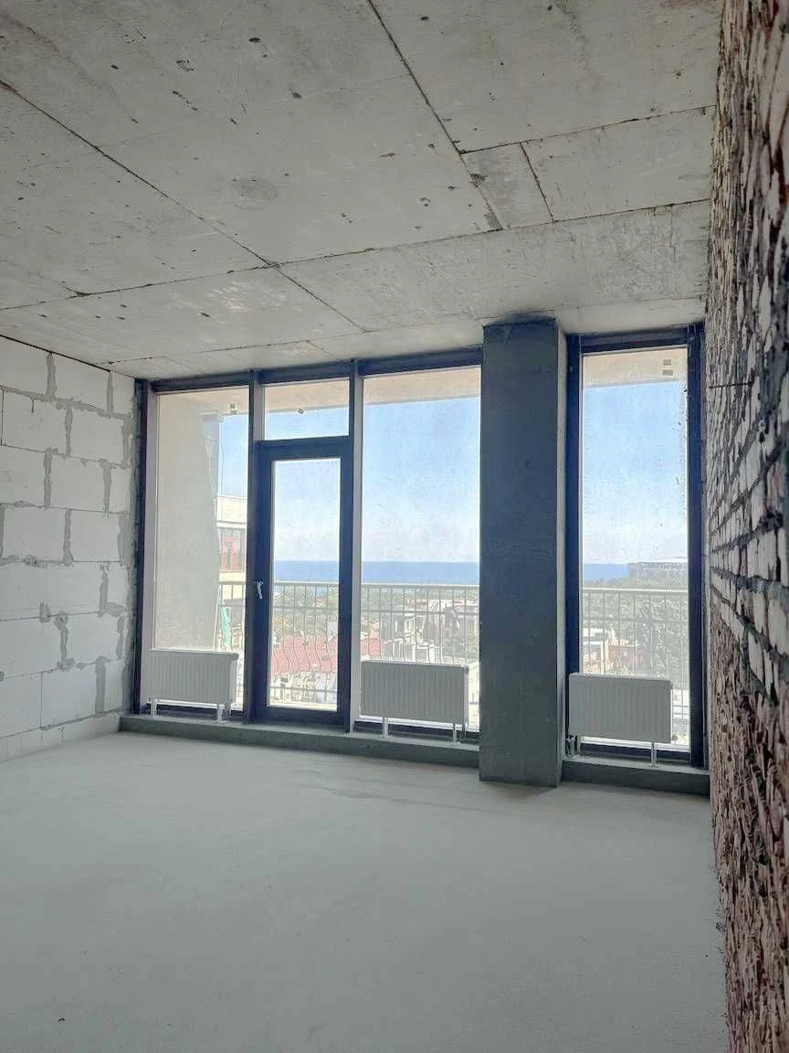 Продажа 2-к квартиры 91 м² от строителей в самом центре Одес