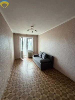 Продаж 3-кімнатної квартири на вул. Корольова, 64 м², 8/9 по