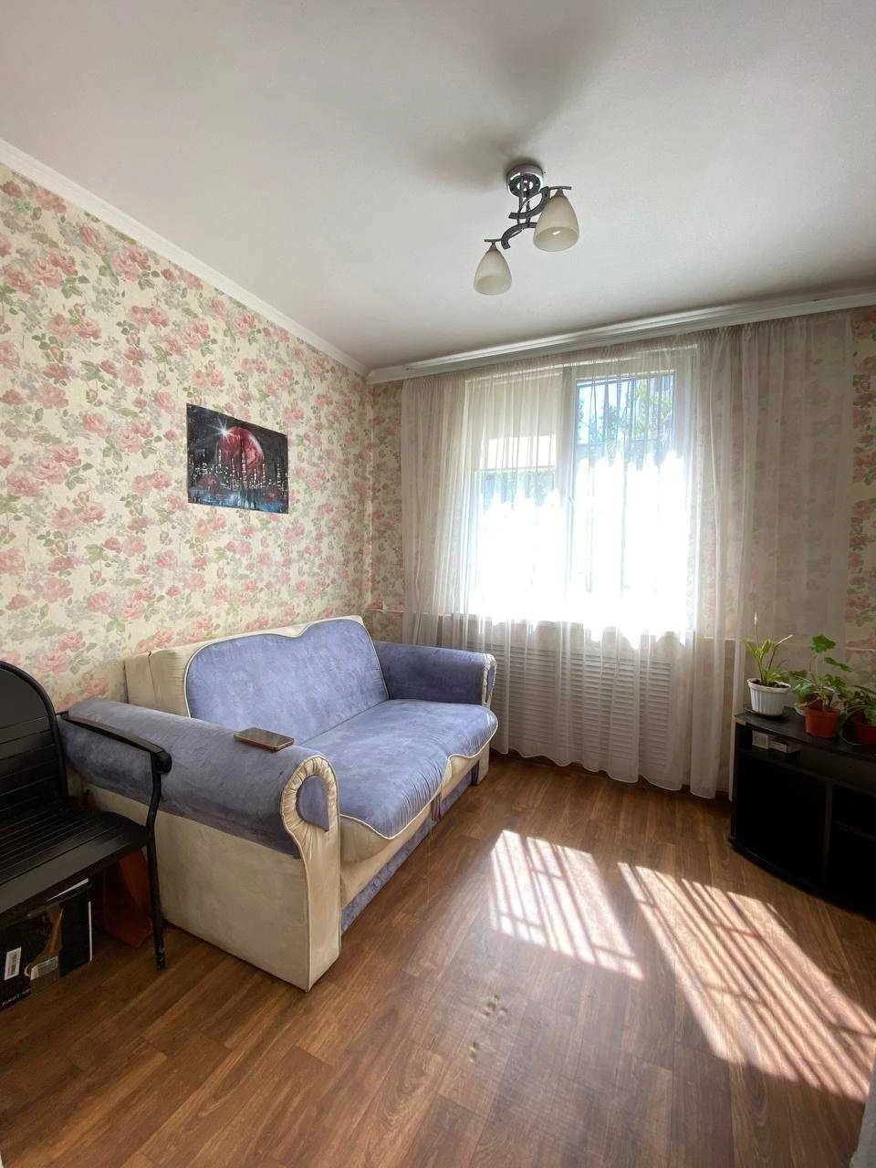 Продам 3х кімн. квартиру з підвалом і палісадником на Черему
