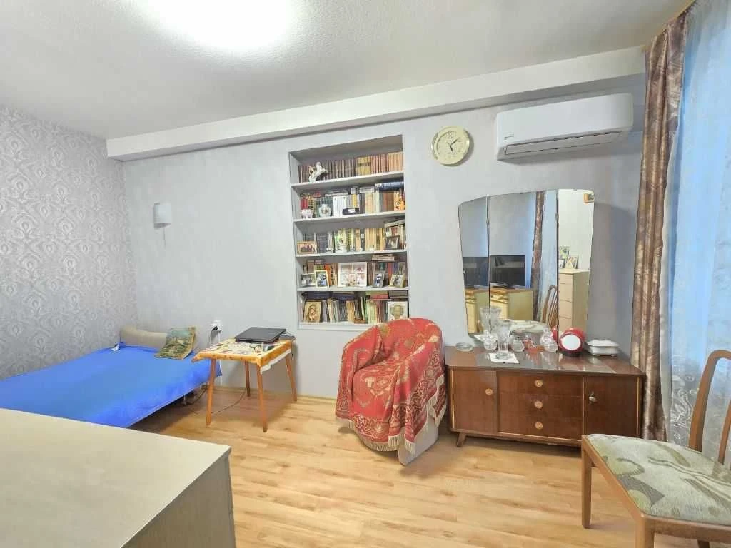 Продам квартиру на земле, 3 ст. Большого Фонтана, ремонт