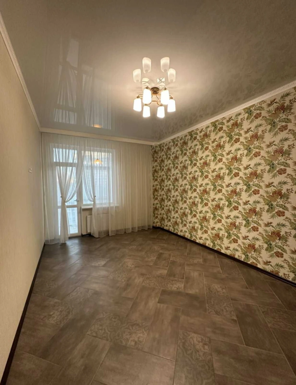 Продам 2-х комнатную в новом ЖК