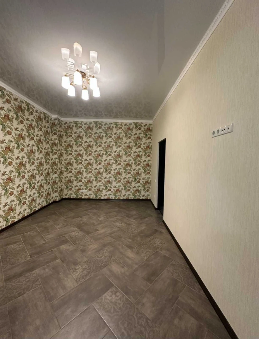 Продам 2-х комнатную в новом ЖК