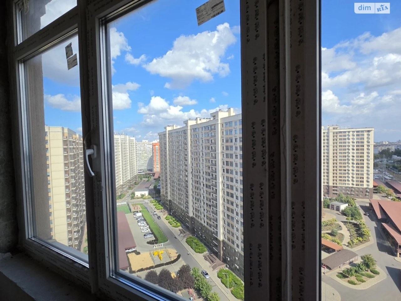 Продаж Квартира Південний