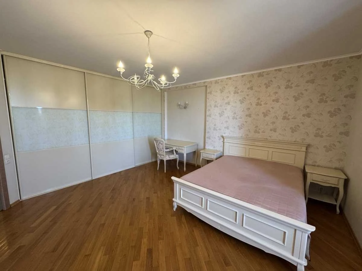 2-room apartment for sale 65 m², Saperno-Slobidska St.,