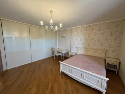 2-room apartment for sale 65 m², Saperno-Slobidska St.,