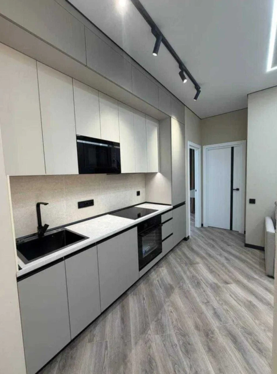 2-кімнатна квартира 42,5 м² у ЖК «68 Перлина»   Програми!!