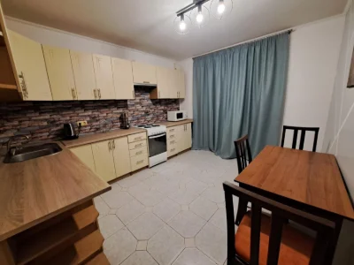 Продам 2 до вул. Пішонівська (372-132)