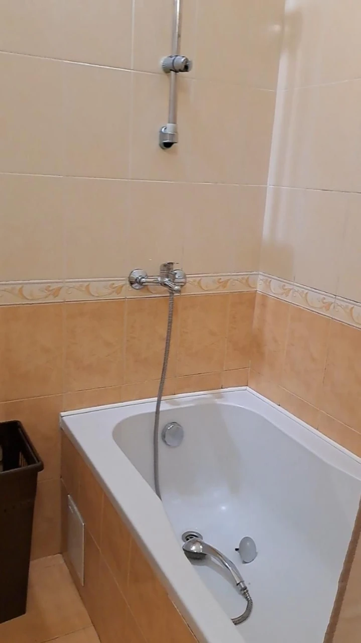 Продам 2 до вул. Пішонівська (372-132)