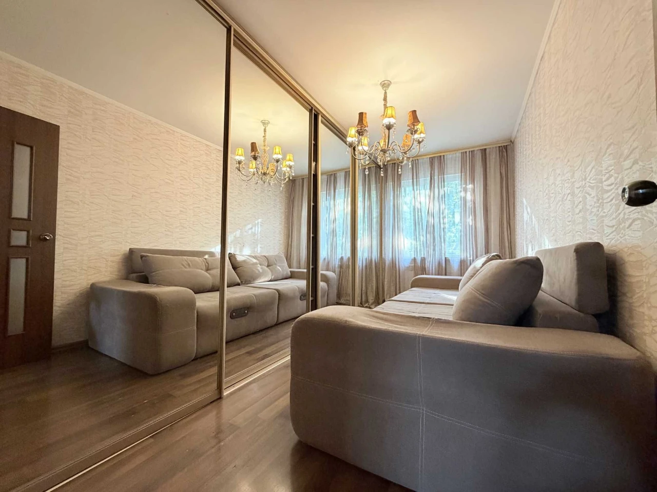 вул.Філатова. 3-кім квартира(60м2) парк Марка Твена. Капремо