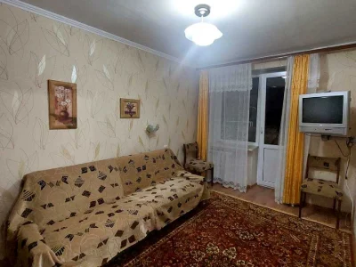 Квартира. Одеса, Небесної Сотні просп.