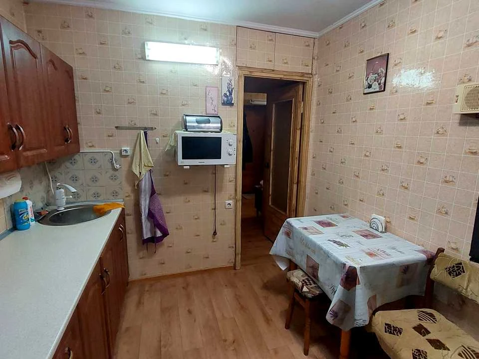 Квартира. Одеса, Небесної Сотні просп.