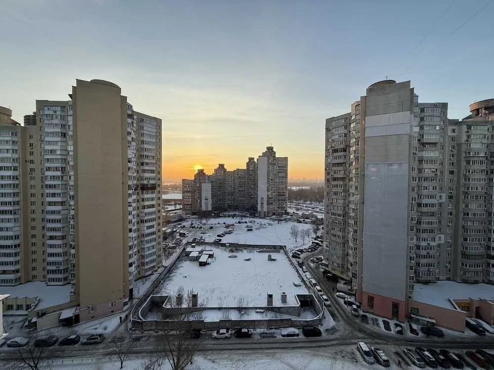 For sale 2-room apartment 51.5 m², Honore de Balzac St.,