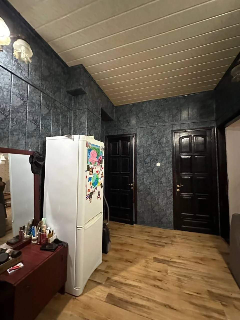 Продам 3-кімн квартиру біля Музкомедії, вул. Ясна (3-203-029