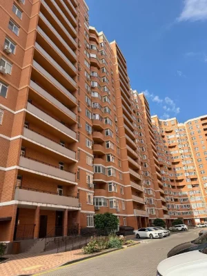 Продам Новострой 1этаж 1к квартира с ремонтом ЖК Реал Парк Ч