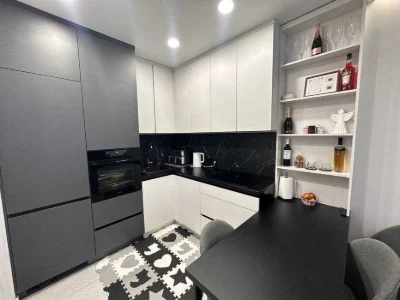 Продам квартиру с качественным ремонтом в ЖК Скай Сити, кухня