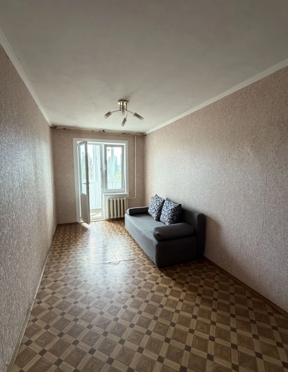 Продам 3 к,на Корольова/Панорама