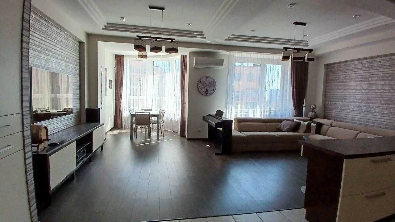 Продам пентхаус в жк Армейский (820-674)