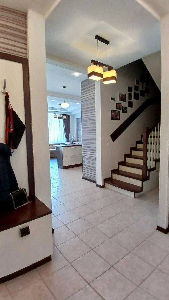 Продам пентхаус в жк Армейский (820-674)