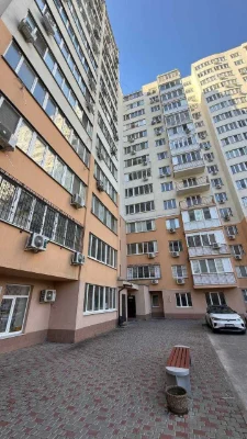 Продам большую 2 комнатную квартиру ЖК Вернисаж (Таирова)