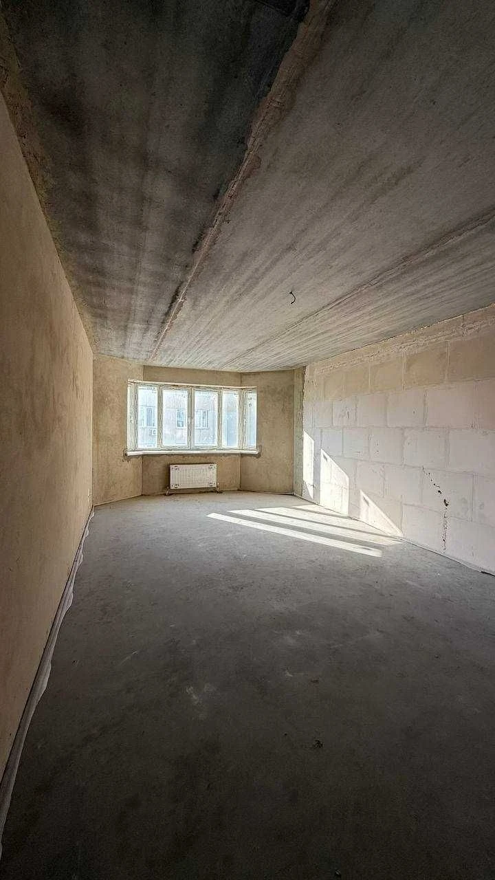 Продам большую 2 комнатную квартиру ЖК Вернисаж (Таирова)