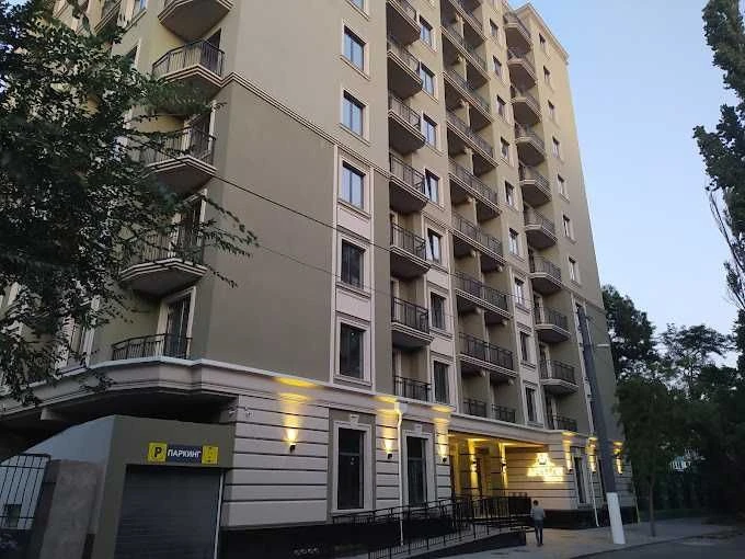 Продам квартиру в Центре  возле Музкомедии