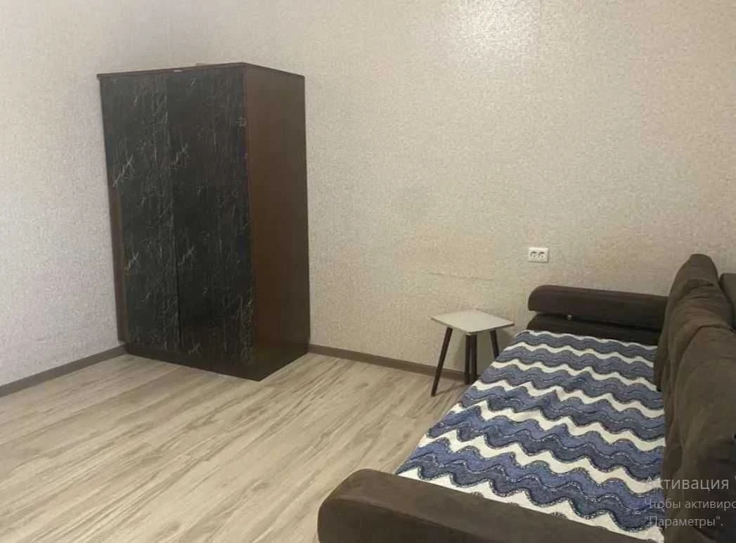 Продам 2-кімнатна квартира в центрі з газом Новосільського У