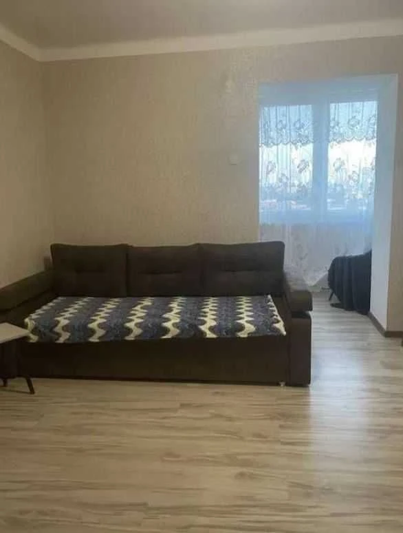Продам 2-кімнатна квартира в центрі з газом Новосільського У