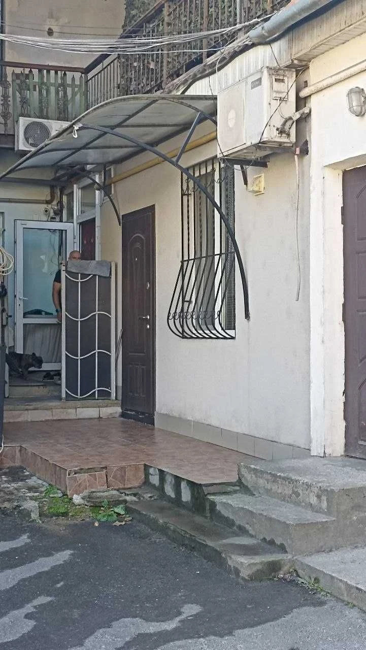продам 2 комн квартиру на ул.Приморской