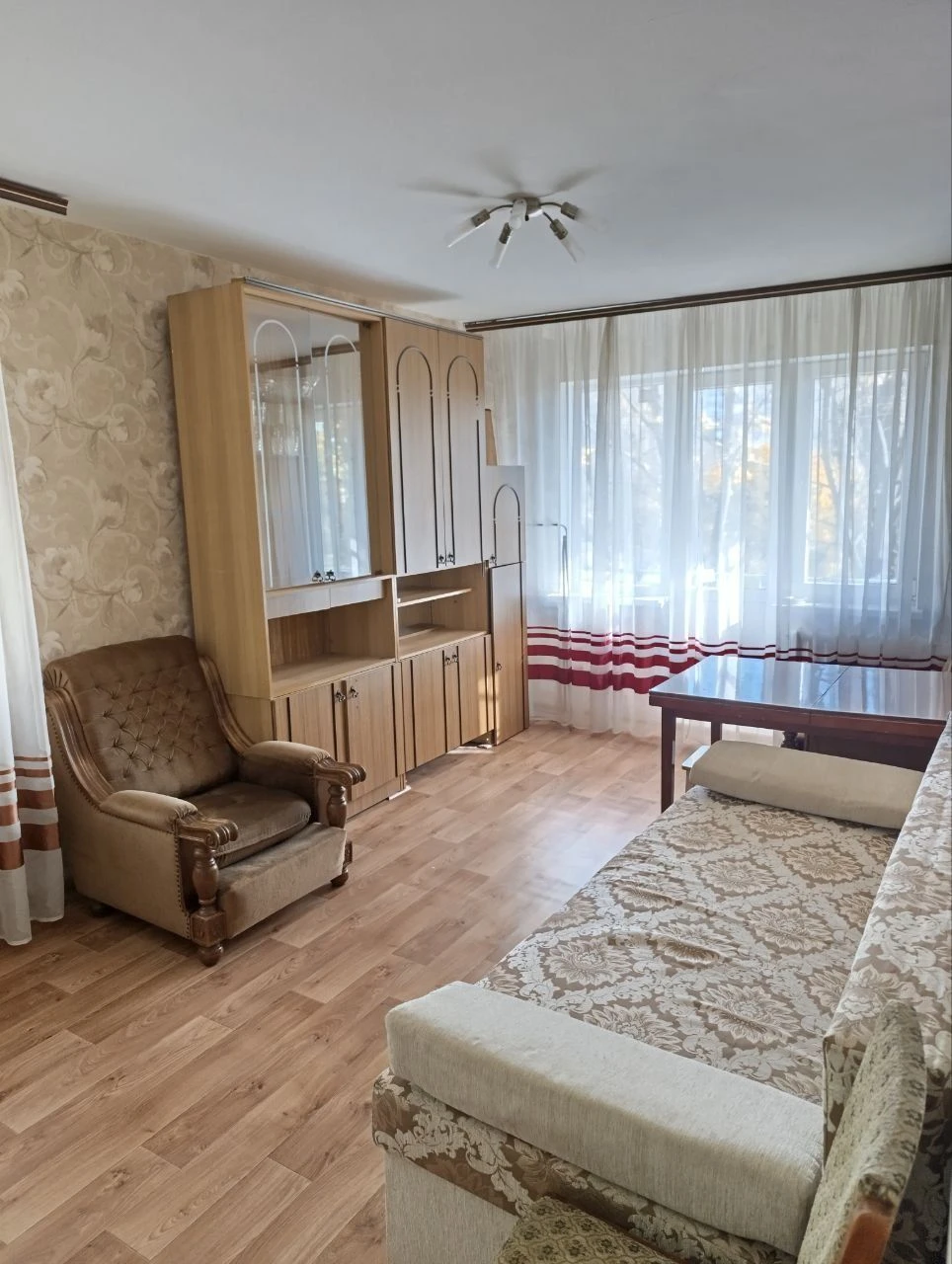 Двухкомнатная квартира на Гайдара