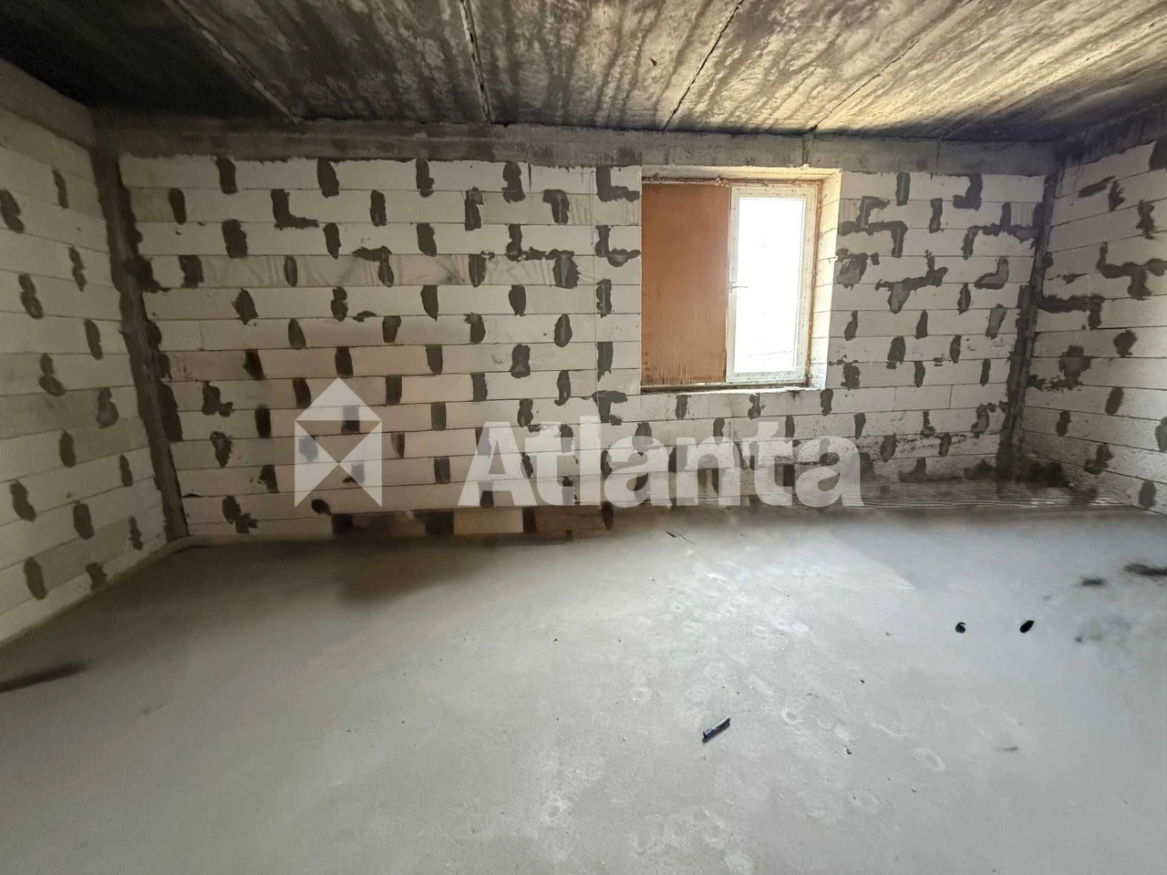 1 кімн квартира у зданному будинку зі станом від будівельник
