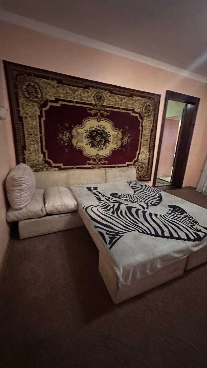 Продам 2-кімнатну квартиру на Молдаванці