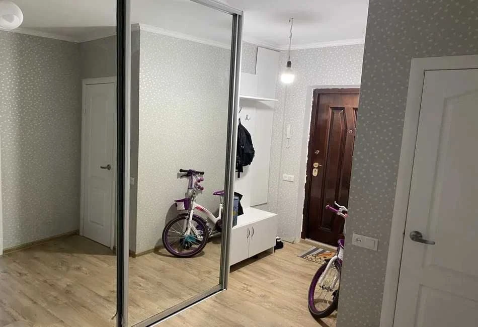 tir-31 Квартира на Бочарова с ремонтом и кухней 18 м²