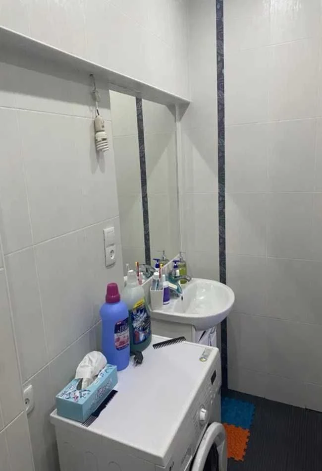 tir-31 Квартира на Бочарова с ремонтом и кухней 18 м²