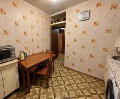 Продам 1-кімнатну квартиру, Черемушки вул. Павла Шклярука /