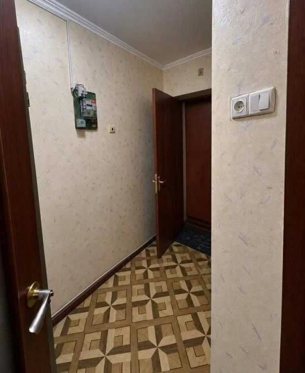 Продам 1-кімнатну квартиру, Черемушки вул. Павла Шклярука /